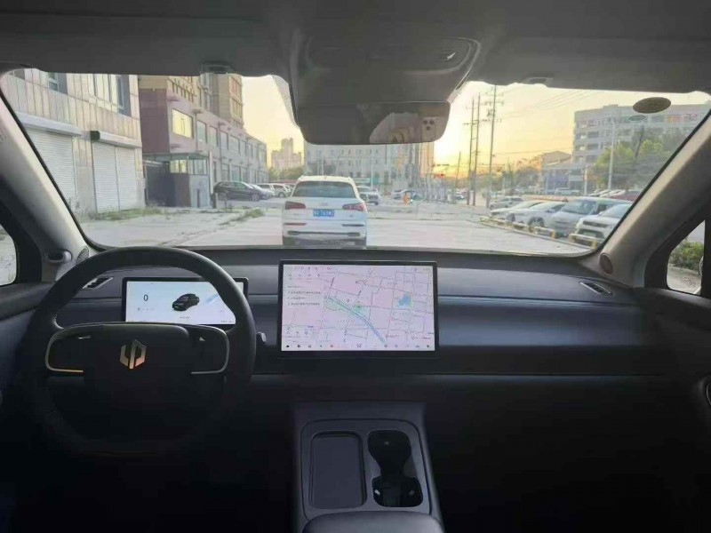 淄博25年零跑汽車C165
