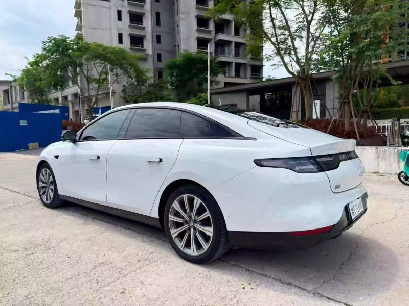 梧州25年零跑汽車C018