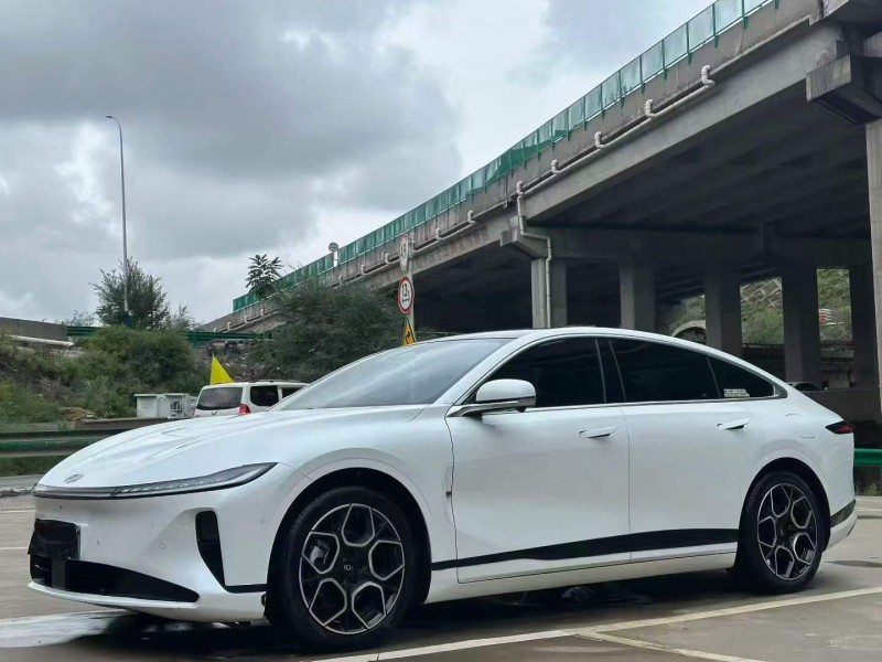 洛陽25年長安汽車啟源2