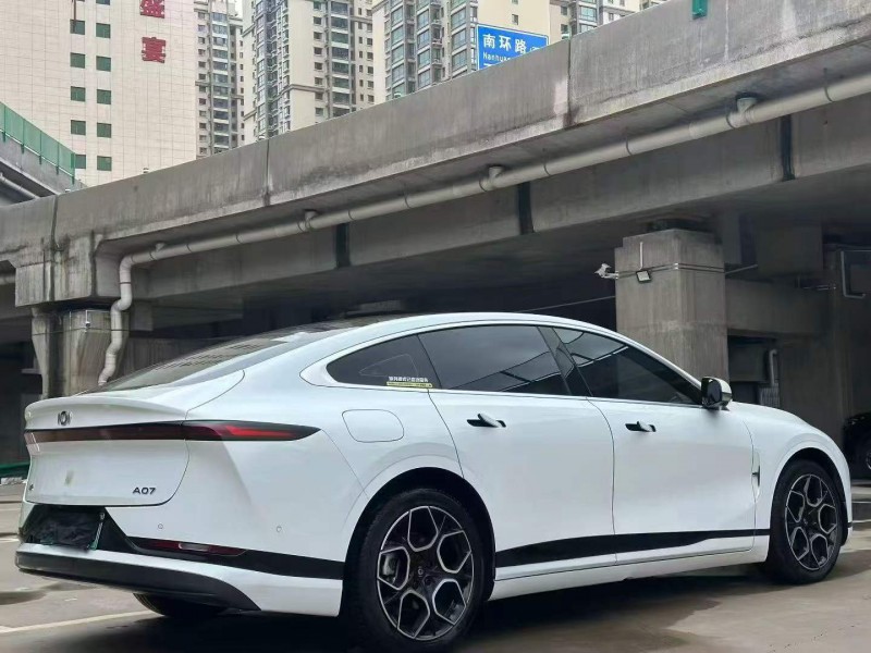 洛陽25年長安汽車啟源5