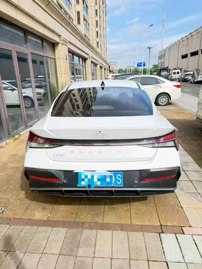 南平23年现代伊兰特6