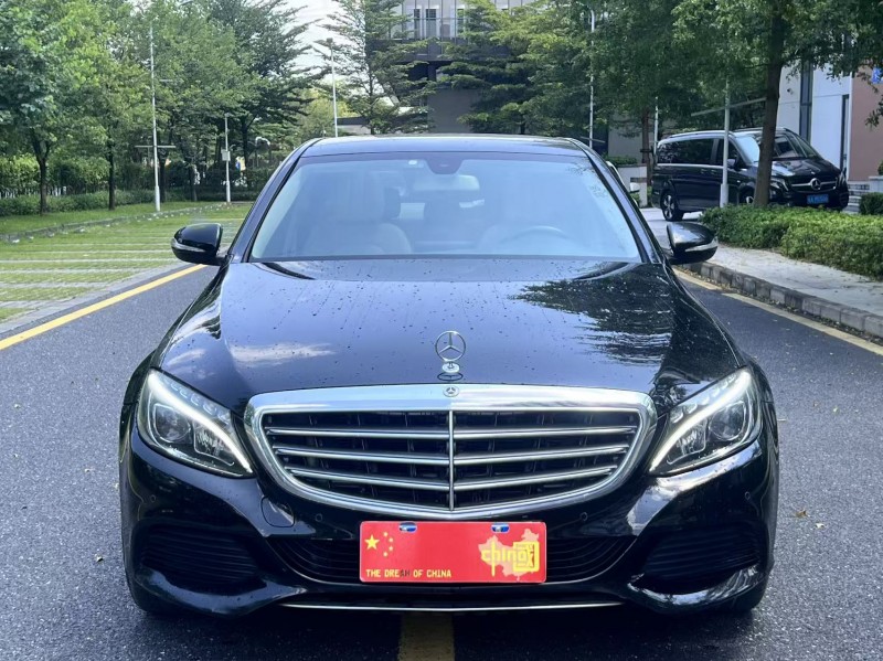 广州17年奔驰C1