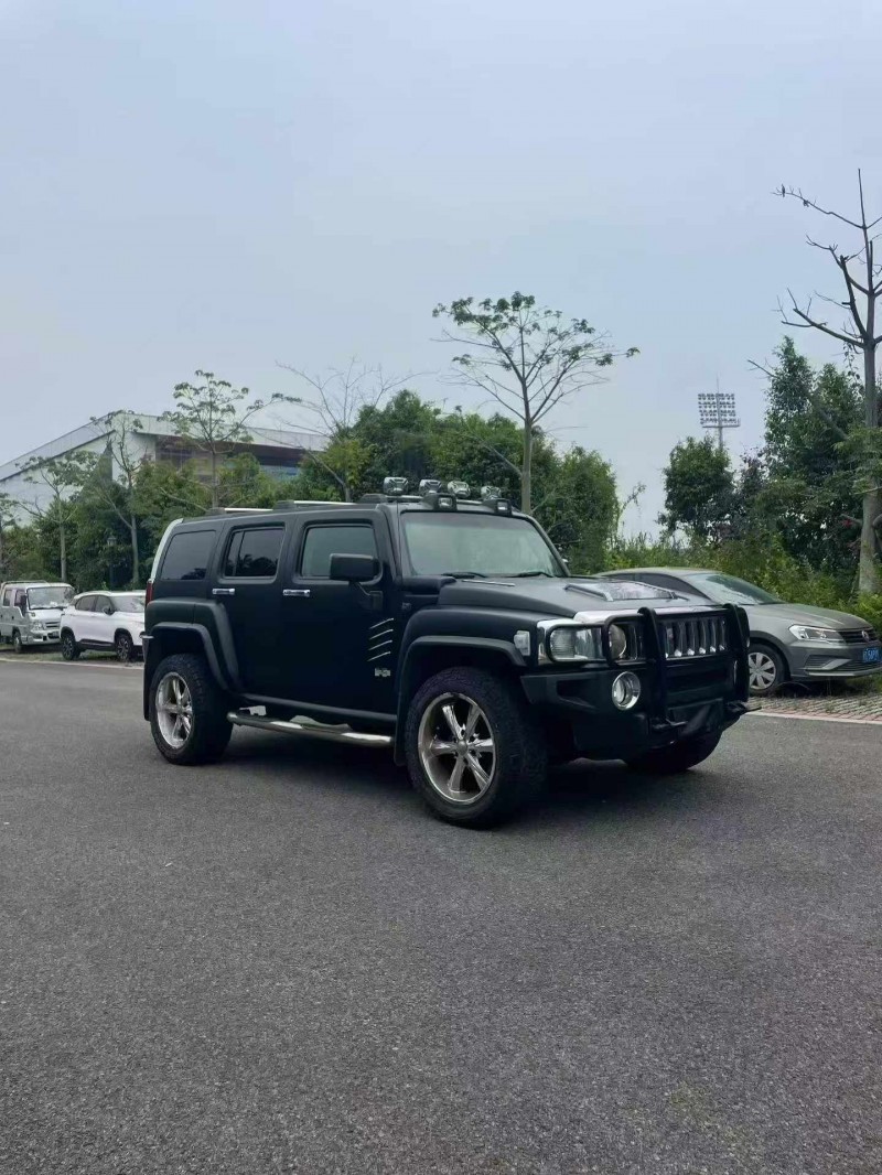 莆田11年悍馬H32