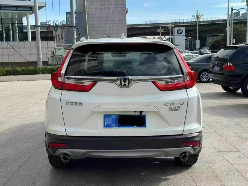泉州19年本田CRV8