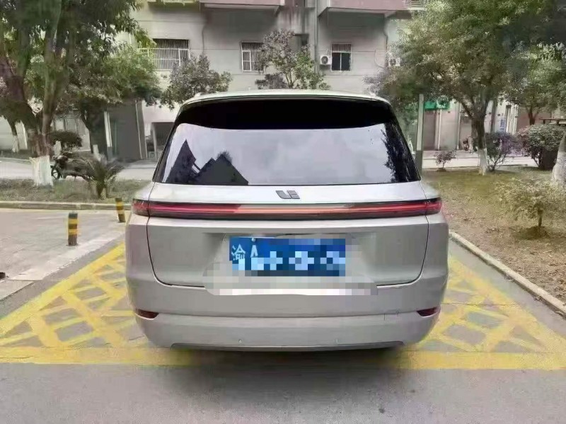 重慶23年理想L99