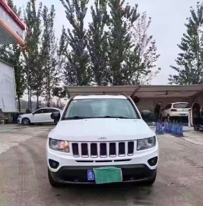 菏澤16年Jeep指南者1