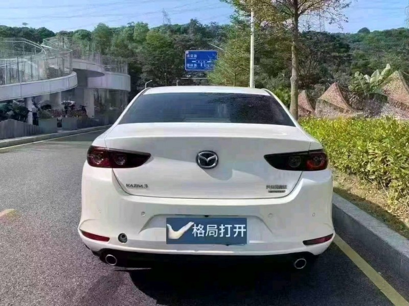 深圳20年馬自達37