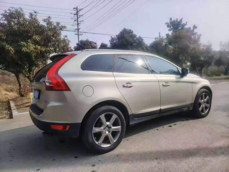 淮安13年沃爾沃XC607