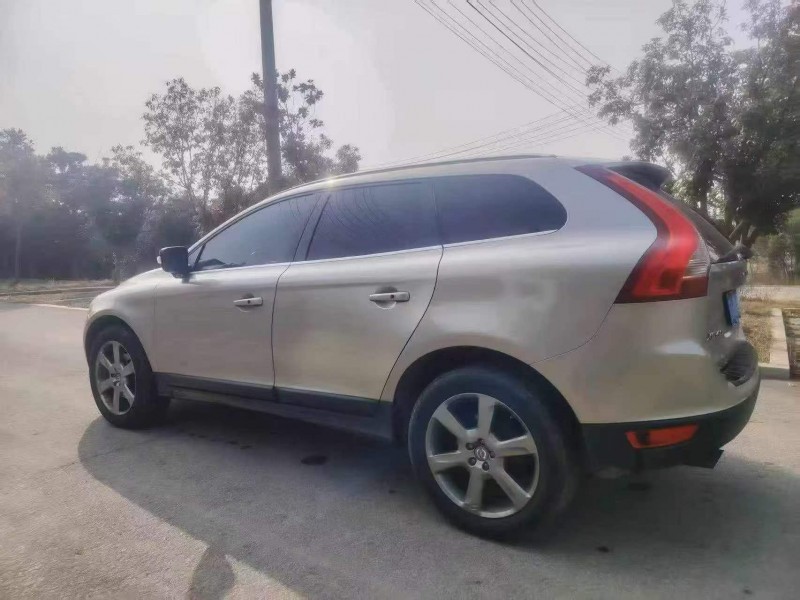 淮安13年沃爾沃XC608