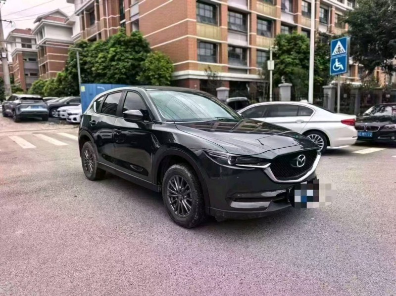 南寧20年馬自達CX-52