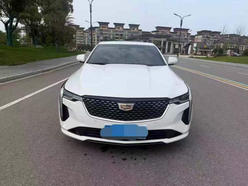 淮安21年凱迪拉克CT41