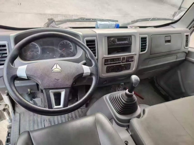 淮安23年卡車系列重汽豪沃5