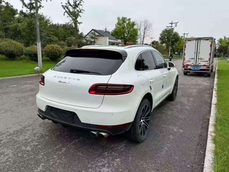 棗莊15年保時捷Macan8