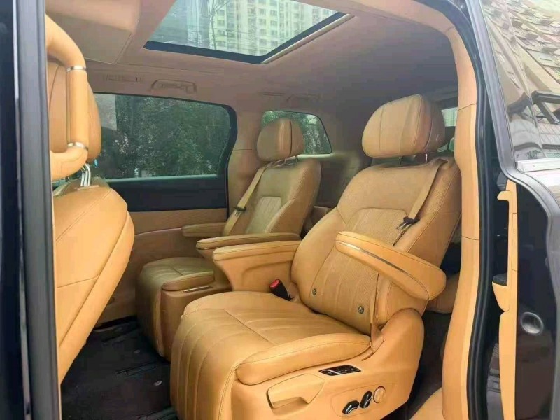 秦皇島23年嵐圖汽車夢想家6