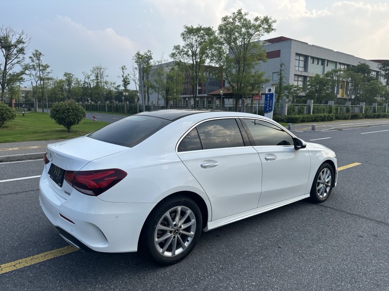 鹽城19年奔馳A5