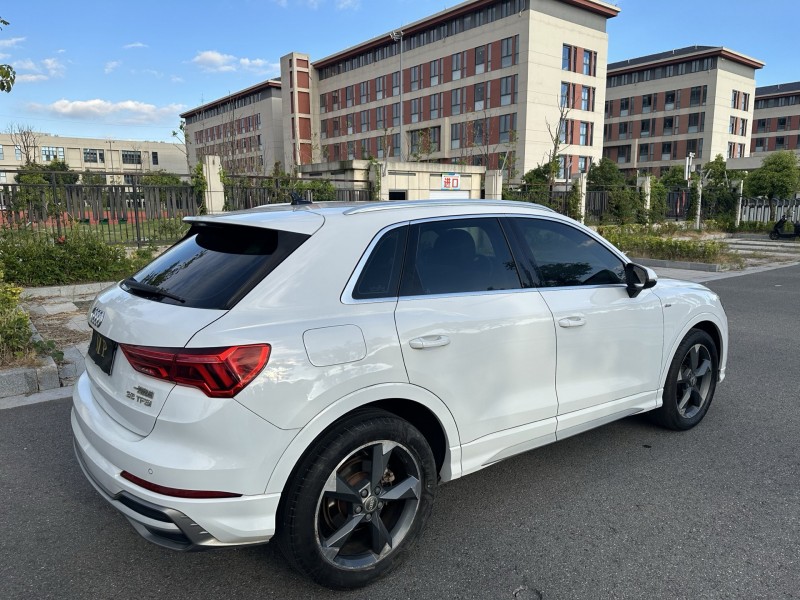鹽城20年奧迪Q35