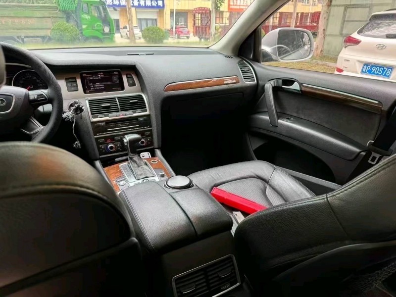 聊城13年奧迪Q75