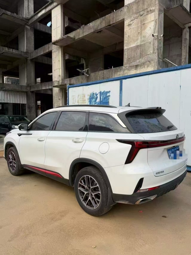 南寧23年長安汽車CS755