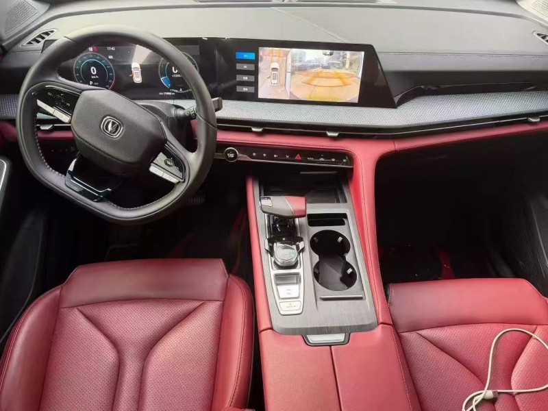 南寧23年長安汽車CS758