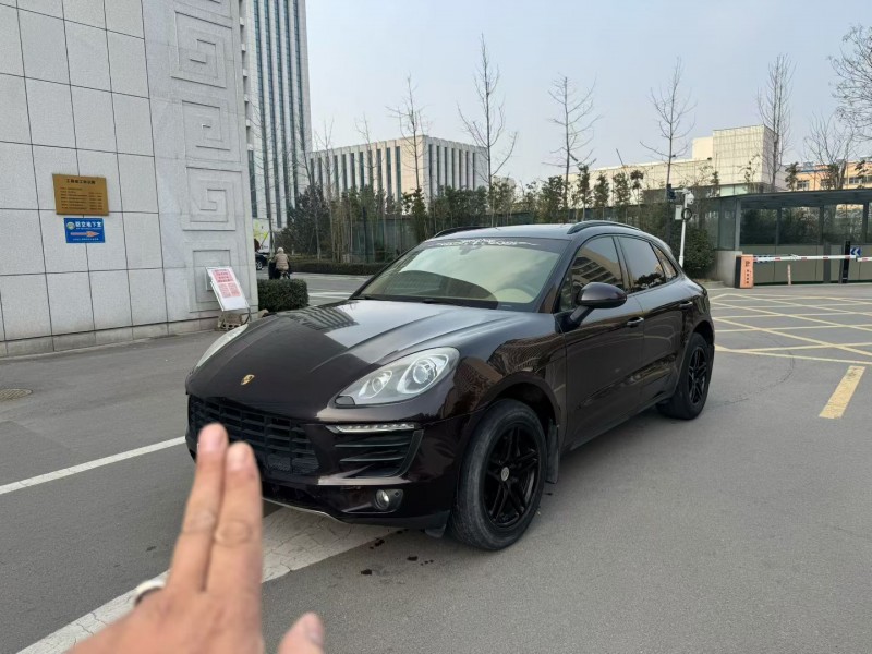 濟南16年保時捷Macan2
