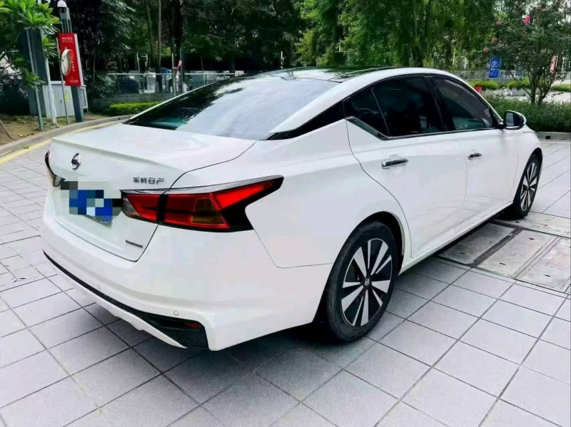 廣州23年日產天籟8