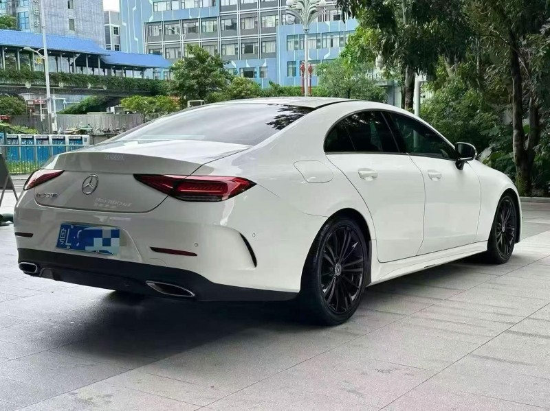 深圳20年奔馳CLS8