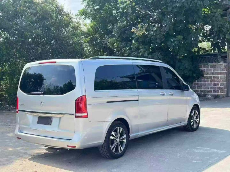 徐州17年奔驰V7