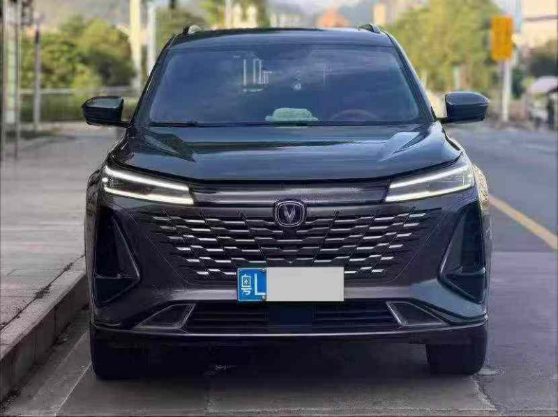 東莞23年長安汽車CS751