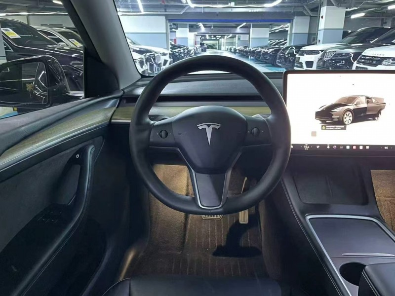 深圳23年特斯拉MODEL Y6