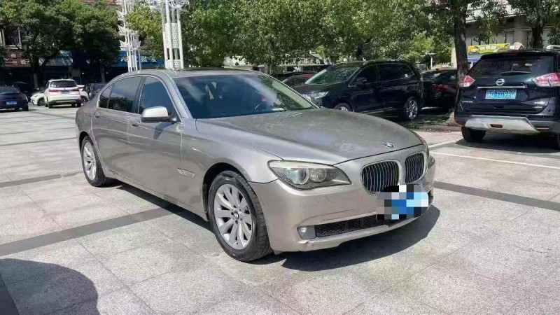 徐州13年宝马7系3