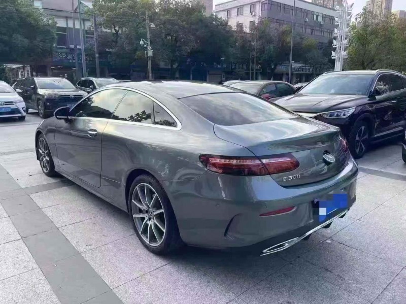 徐州21年奔驰E8