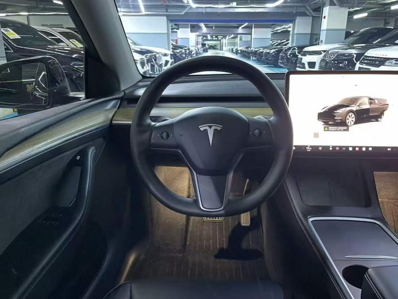 廣州23年特斯拉MODEL 35