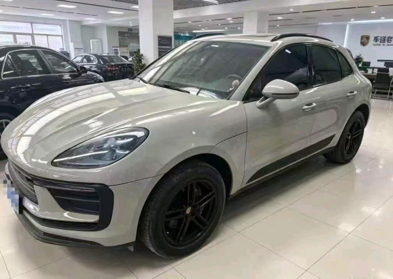 潍坊23年保时捷Macan2