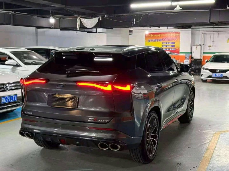 成都23年長安汽車歐尚5