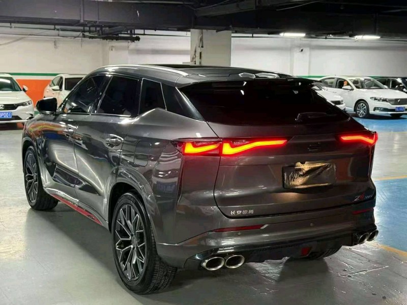 成都23年長安汽車歐尚7