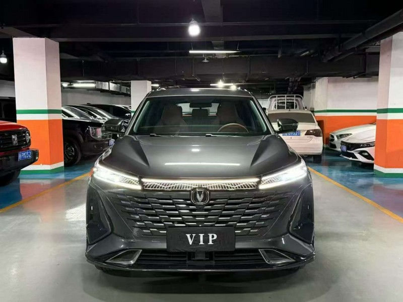 成都23年長安汽車CS751