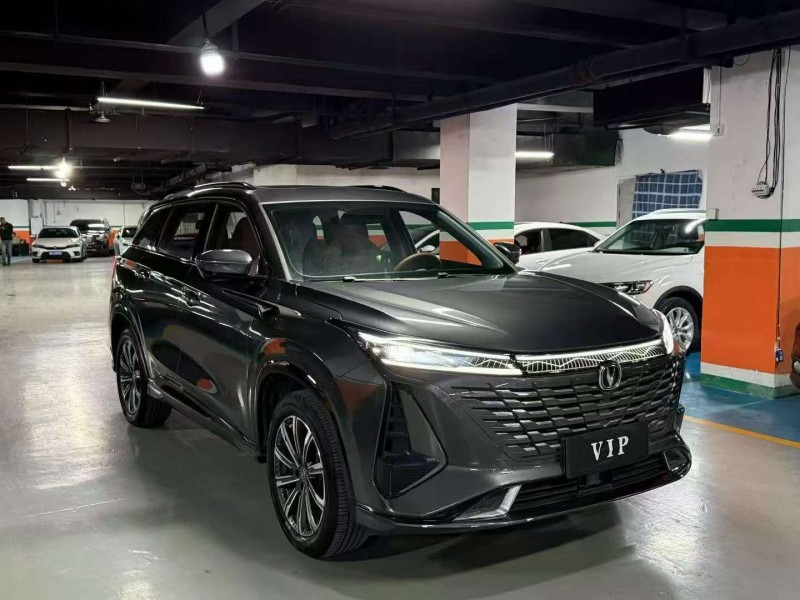 成都23年長安汽車CS753