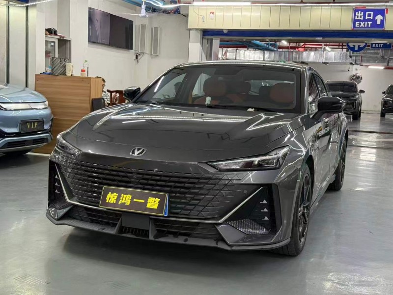 深圳22年長安汽車UNI2