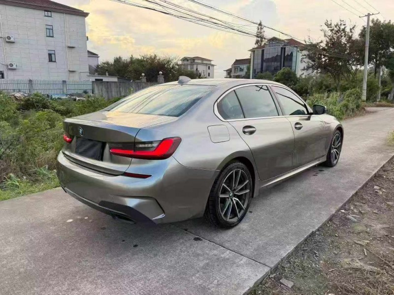 金华22年宝马3系4