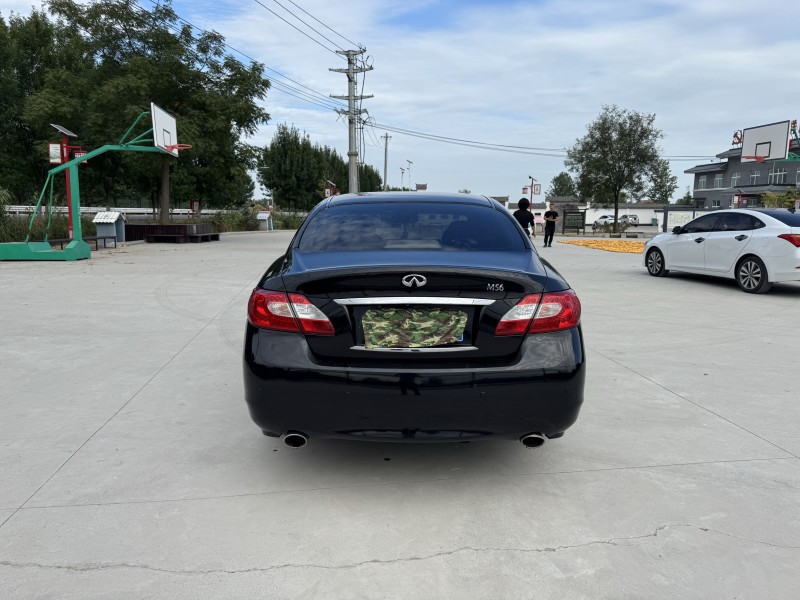 徐州15年英菲尼迪Q709