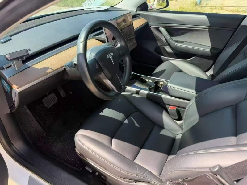 煙臺19年特斯拉MODEL 34