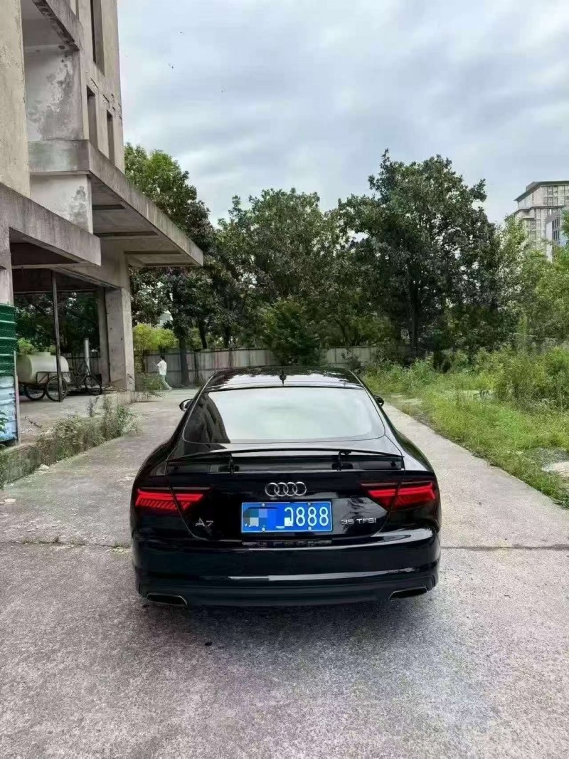 威海16年奧迪A7L9