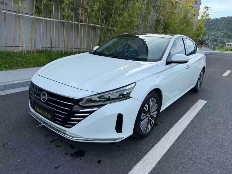 衢州22年日產天籟3