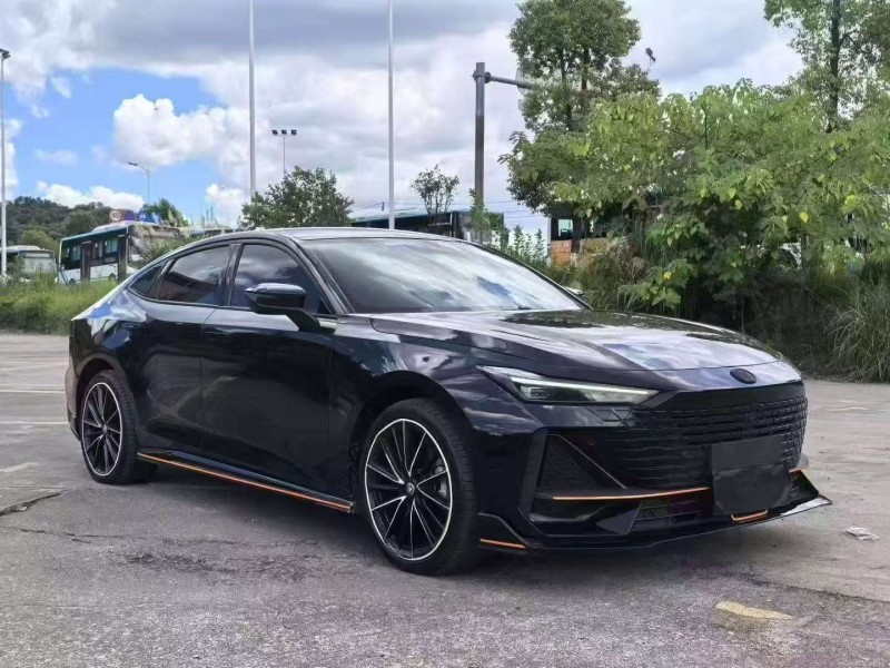 桂林22年長安汽車UNI2