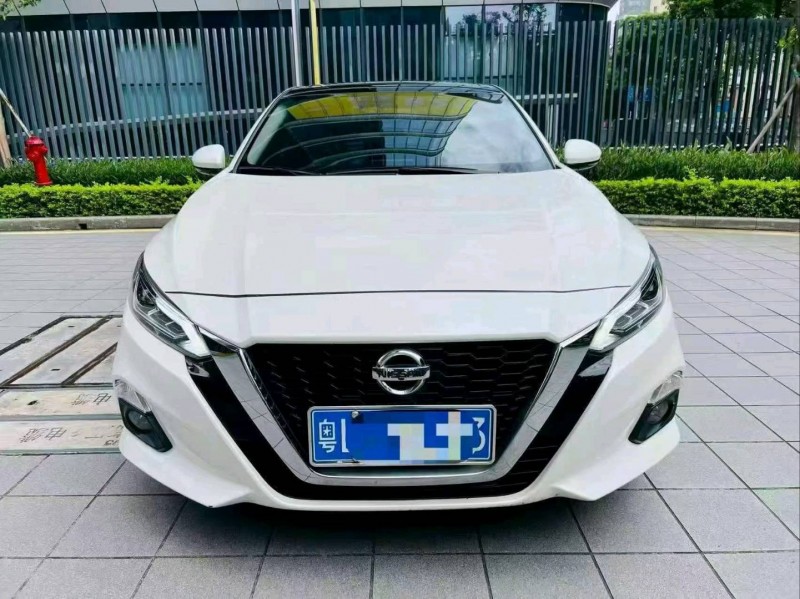 深圳23年日產天籟1