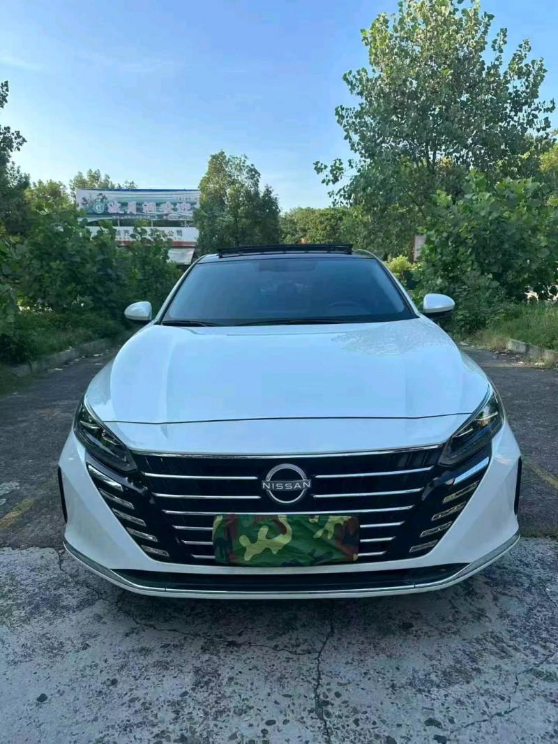 婁底23年日產天籟1