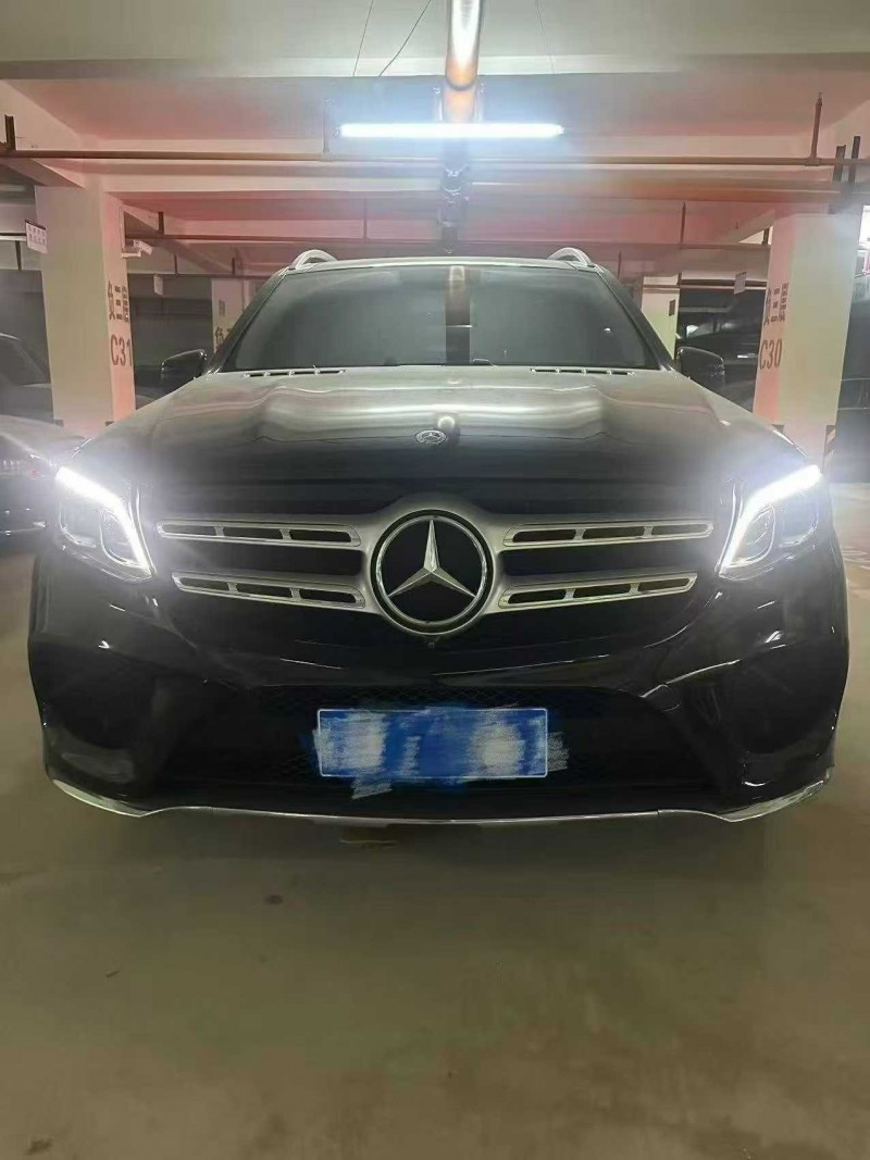昭通19年奔馳GLS1