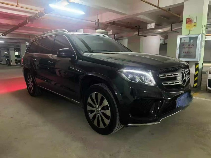 昭通19年奔馳GLS3