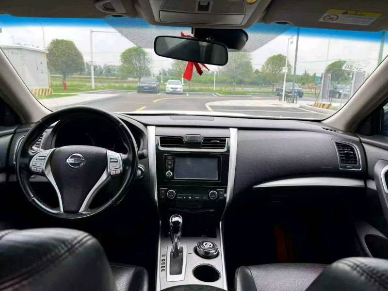 襄陽18年日產天籟9