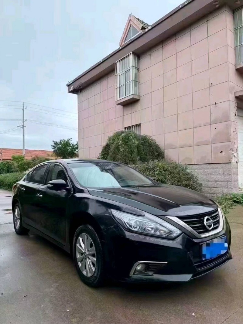 濰坊17年日產天籟3